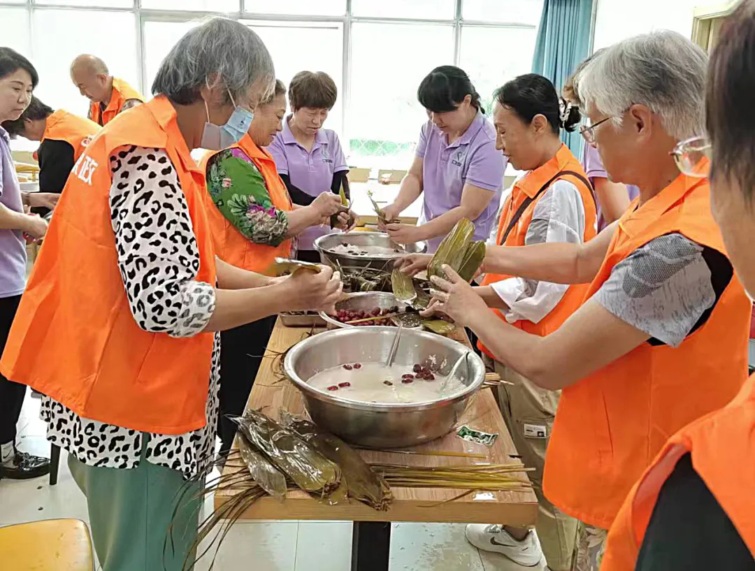 端午佳節(jié)，粽子飄香，永安養(yǎng)老驛站共話溫情