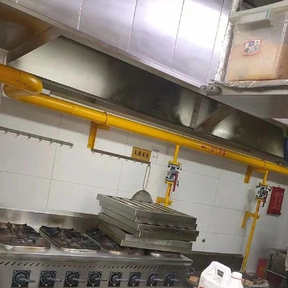 為什么說清洗抽油煙機(jī)至關(guān)重要